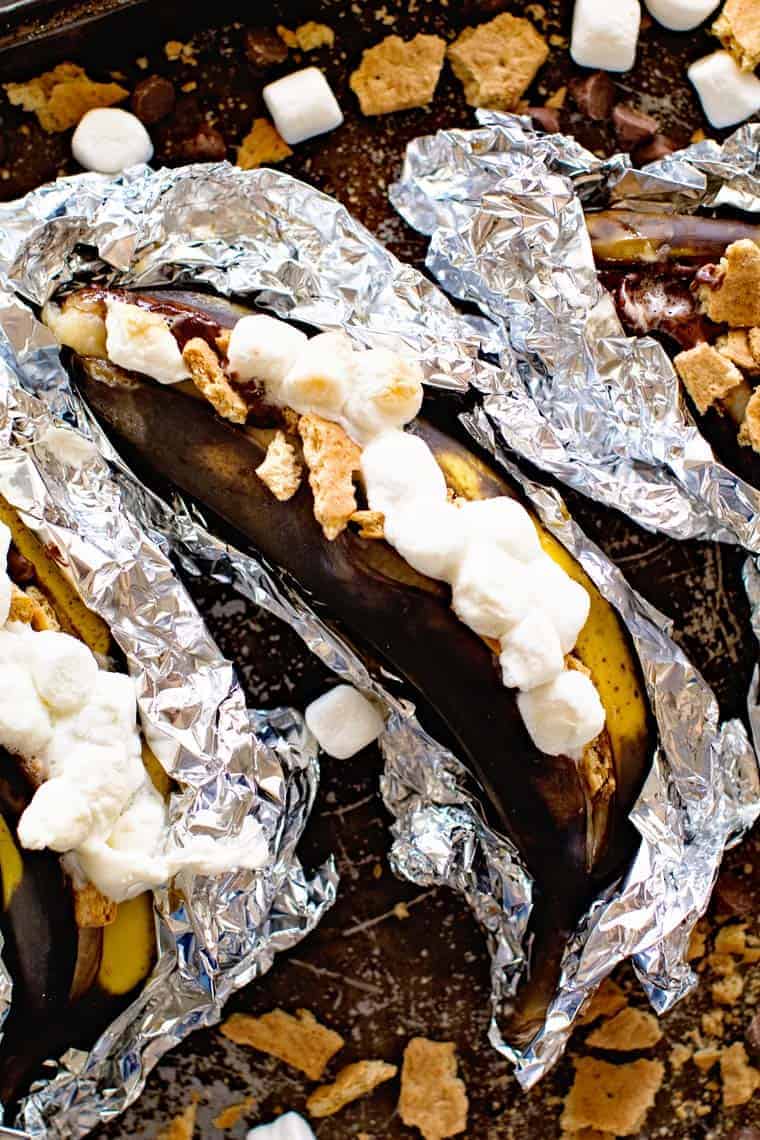 https://gimmesomegrilling.com/wp-content/uploads/2018/08/Grilled-Smores-Banana-Boats.jpg