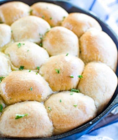Cast iron skillet dinner rolls