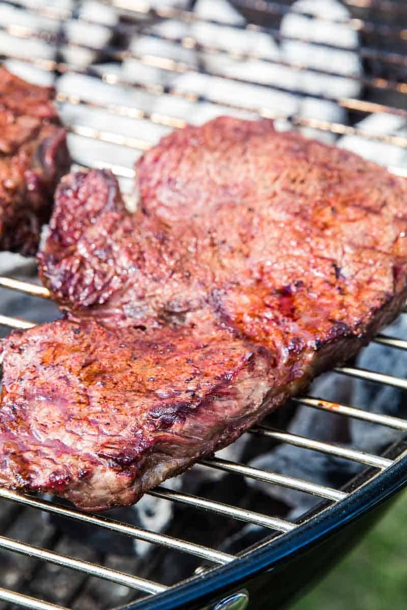 Steak pictures of How to grill steak on charcoal grill