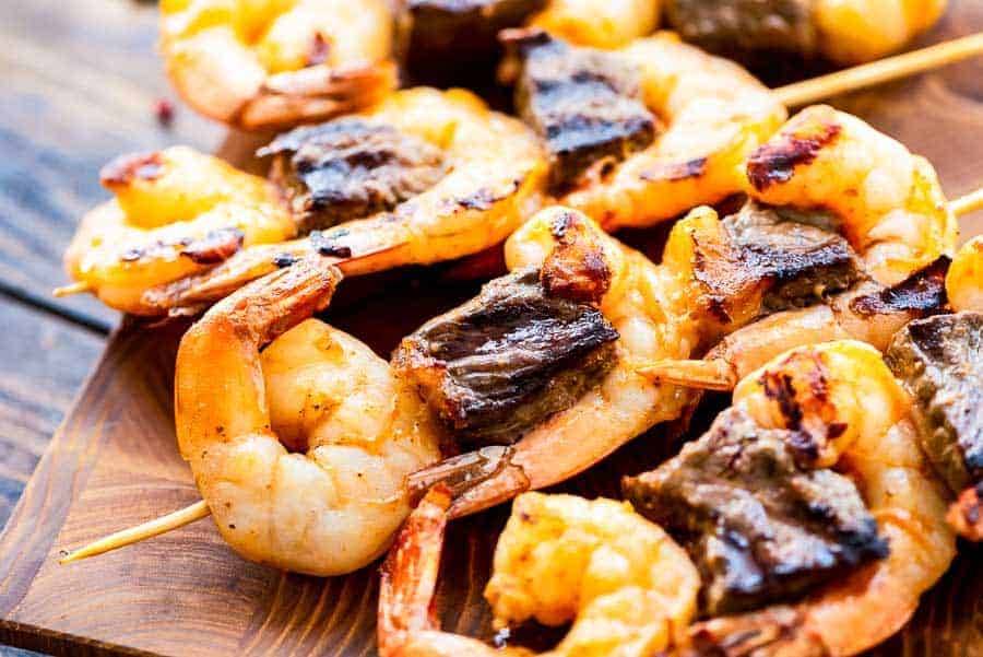 https://gimmesomegrilling.com/wp-content/uploads/2019/08/Steak-and-Shrimp-Kabobs.jpg