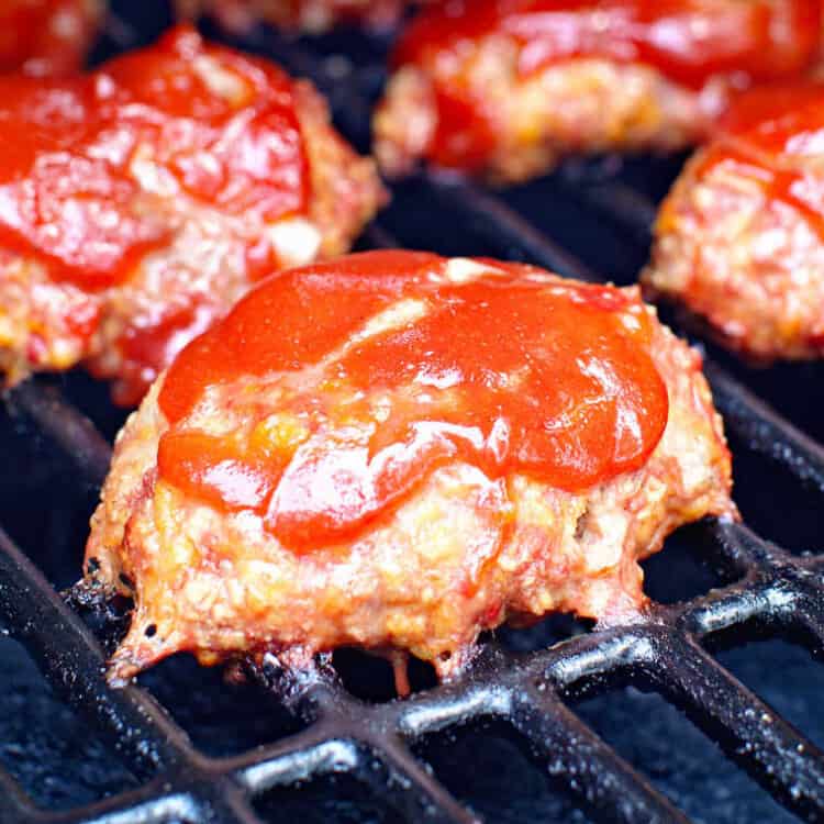 Mini-Smoked-Meatloaf Square