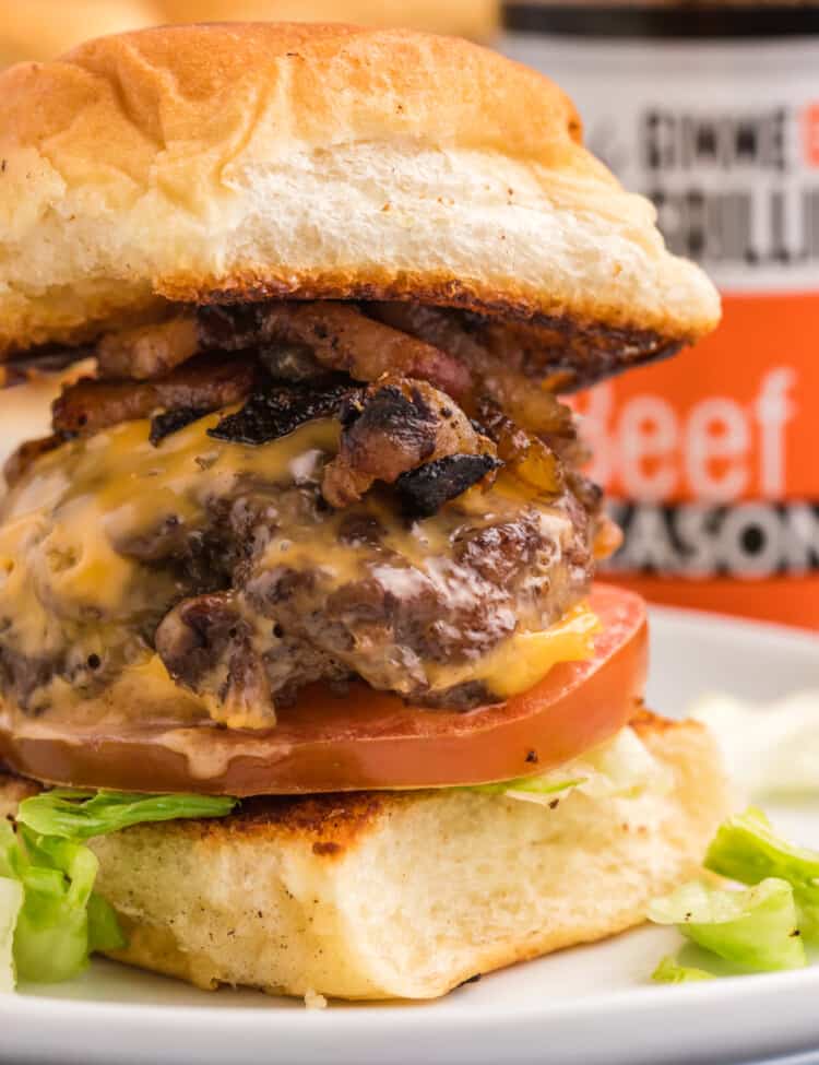 Blackstone Smash Burger Sliders Recipe with Gimme Some Grilling Beef Seasoning