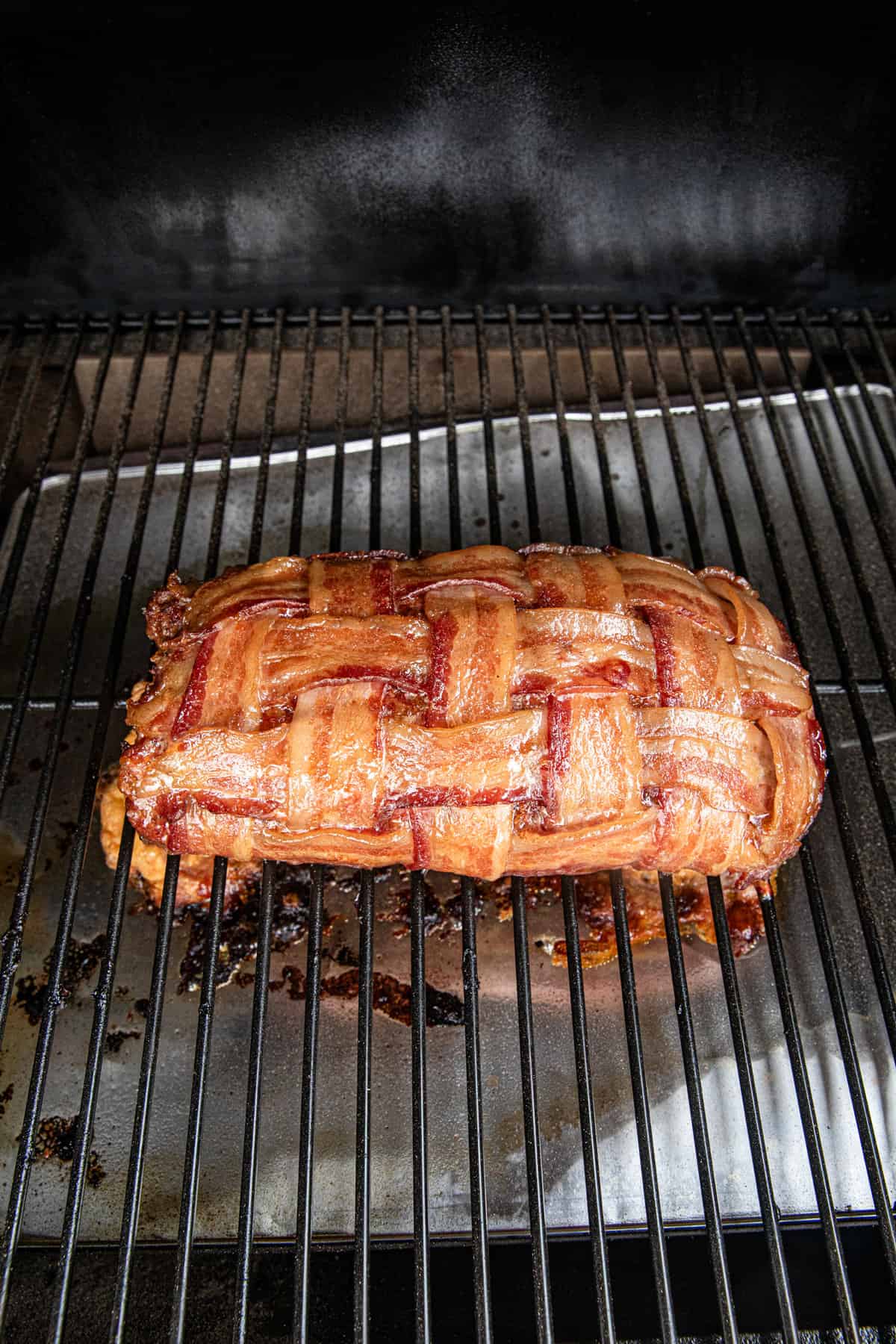Bacon Explosion on grill 
