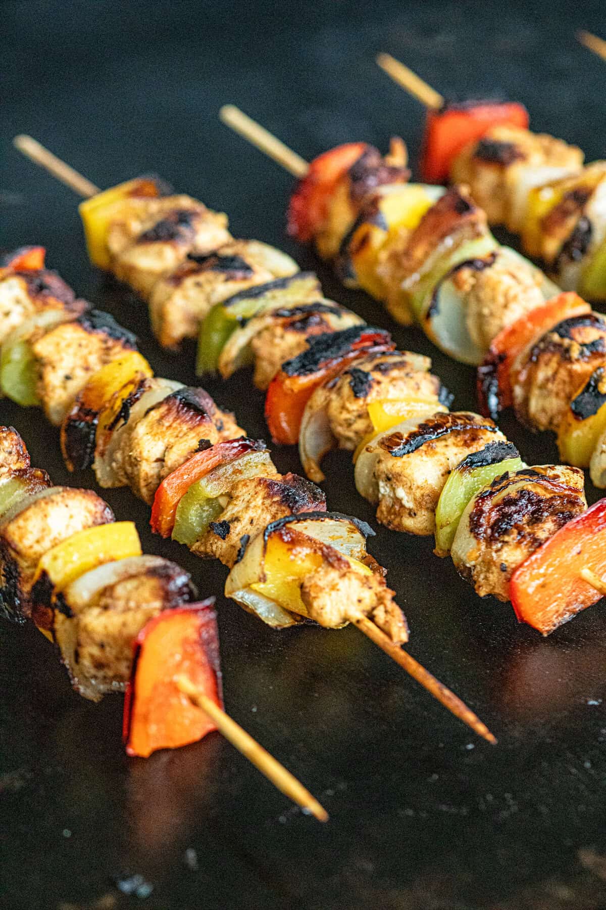 Cooking Chicken Fajita Kabobs on Blackstone griddle